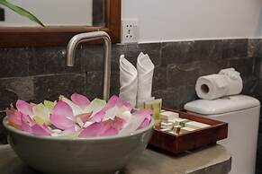 Green Amazon Residence Hotel