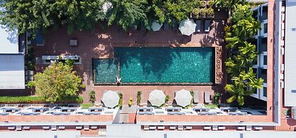 Green Amazon Residence Hotel