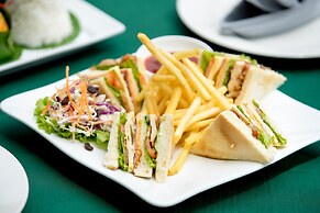 Green Amazon Residence Hotel