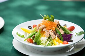 Green Amazon Residence Hotel