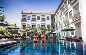 Green Amazon Residence Hotel