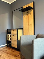 Blue Doors Hostel KTV