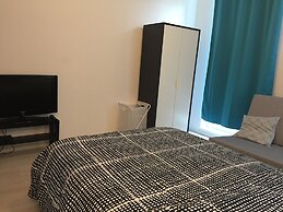 The Hague Short-Stay