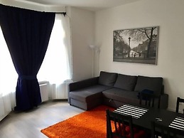 The Hague Short-Stay