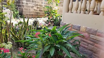 Tropical Nectar Apartment