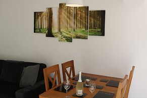 Luxury Victorian Garden Apartment