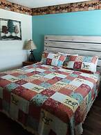 Horseshoe Riverside Lodge