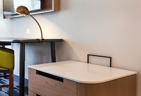 Fairfield Inn & Suites by Marriott Boston Walpole