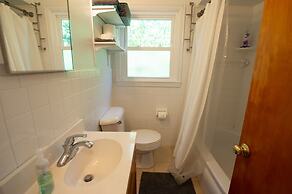 Two Bedroom West Stadium Bungalow - Unit 524