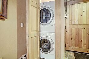 2609 Tenderfoot Lodge