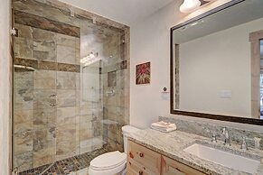 2609 Tenderfoot Lodge