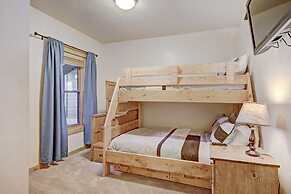 2609 Tenderfoot Lodge