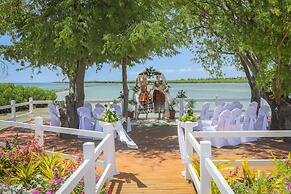 Landers Bay Resort & Spa Fiji - Adults Only