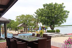 Landers Bay Resort & Spa Fiji - Adults Only