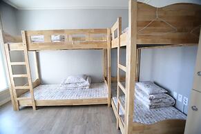 Namu Guesthouse & Pension - Hostel