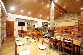 Zone Connect by the Park Manali