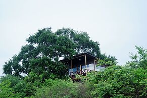 Leopard Nest - Glamping in Yala