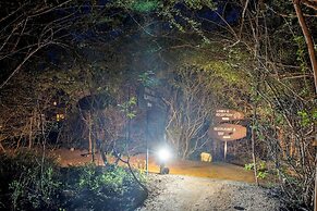 Leopard Nest - Glamping in Yala