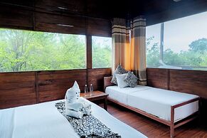 Leopard Nest - Glamping in Yala