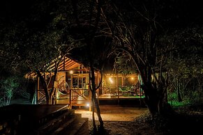 Leopard Nest - Glamping in Yala