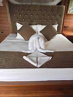 Leopard Nest - Glamping in Yala
