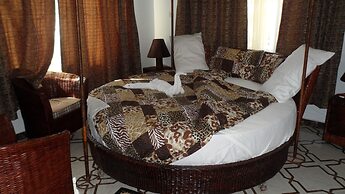 Vamos Hotel Mikumi