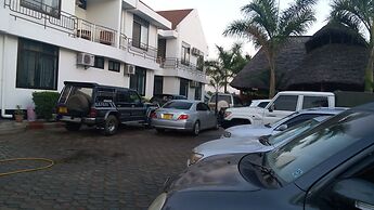 Vamos Hotel Mikumi