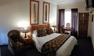 Eskulaap Hotel and Conference