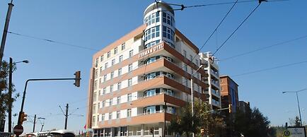 Verman Hotel