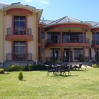 Hursey Resort Hotel