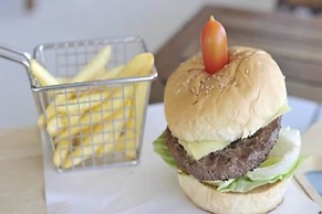 Combo Beach Hotel Samui