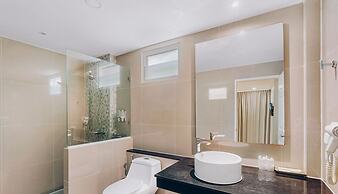 Combo Beach Hotel Samui