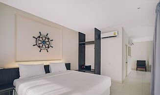 Combo Beach Hotel Samui