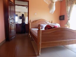 Olina Hotel and Apartments