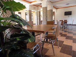 Olina Hotel and Apartments
