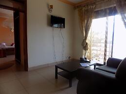 Olina Hotel and Apartments