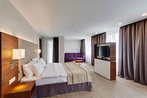 Hotel G9