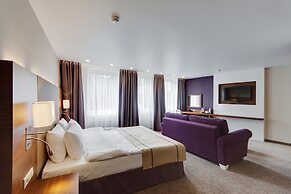 Hotel G9
