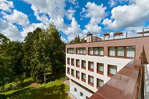 Hotel G9