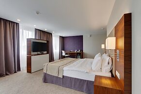 Hotel G9