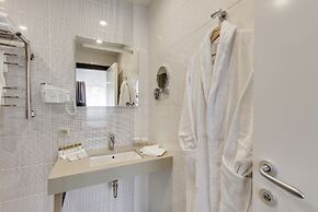 Hotel G9