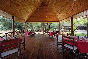 Royal Mara Safari Lodge