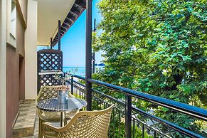 Kamelia & Semeli Hotel