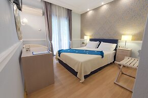 Kamelia & Semeli Hotel