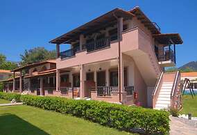 Kamelia & Semeli Hotel