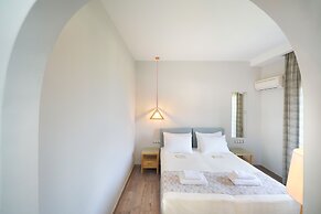 Kamelia & Semeli Hotel