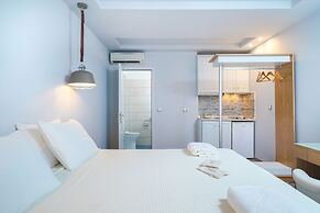 Kamelia & Semeli Hotel