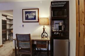 CM337H Copper Mtn Inn 1Br 1Ba Hotel Room