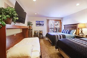 CM337H Copper Mtn Inn 1Br 1Ba Hotel Room