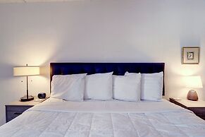 Perfectly Located Hotel Room, Steps to American Eagle chair - Ski-In S